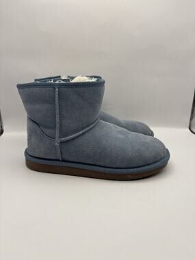 Ugg Classic Mini II Light Blue Boots Girls Size 4